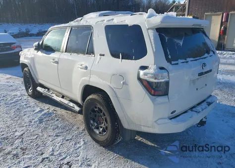 2023 Toyota 4Runner Sr5 Premium z USA, uszkodzony, nr VIN JTENU5JR2P6127307